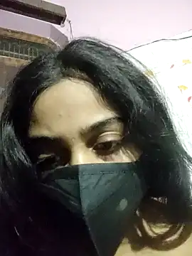 Snapshot of ALIZA_FENDY chatting on 04.11.26 ALIZA FENDY online show from 04.11.26