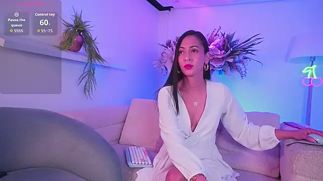 Mia patrick1 online show from 04.24.26