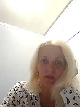 MiaLove183 online show from 07.13.26