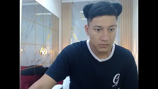 Snapshot of DominantBoy4 chatting on 03.27.26 DominantBoy4 online show from 03.27.26