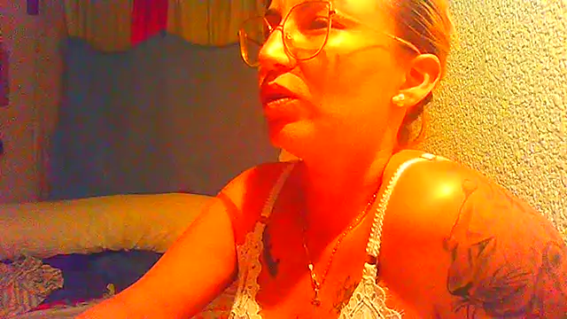 Snapshot of pamela661 chatting on 07.16.26 pamela661 online show from 07.16.26