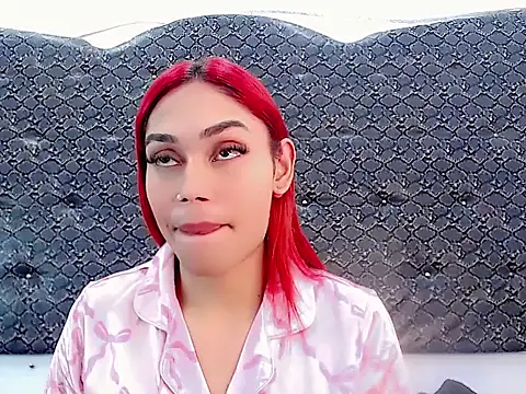 Snapshot of Salome_bichtxx chatting on 04.12.26 Salome bichtxx online show from 04.12.26