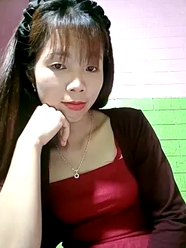 AmyLinee01 online show from 04.27.26