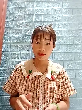 Snapshot of AmyLinee01 chatting on 07.17.26 AmyLinee01 online show from 07.17.26