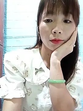Snapshot of AmyLinee01 chatting on 07.28.26 AmyLinee01 online show from 07.28.26