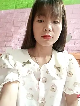 Snapshot of AmyLinee01 chatting on 08.08.26 AmyLinee01 online show from 08.08.26