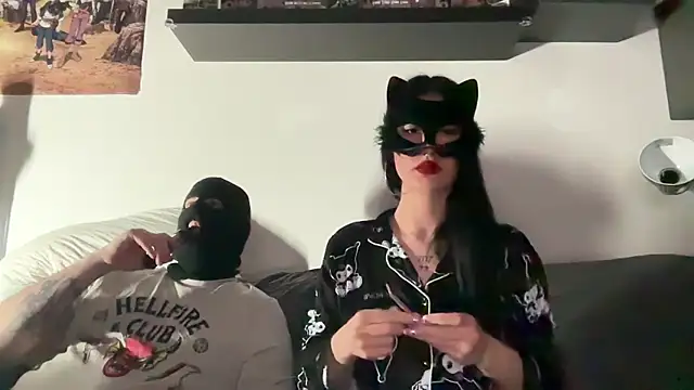 SilentScreamsVan- online show from 04.18.26