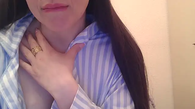 Snapshot of mery_lou20252 chatting on 04.28.26 mery lou20252 online show from 04.28.26