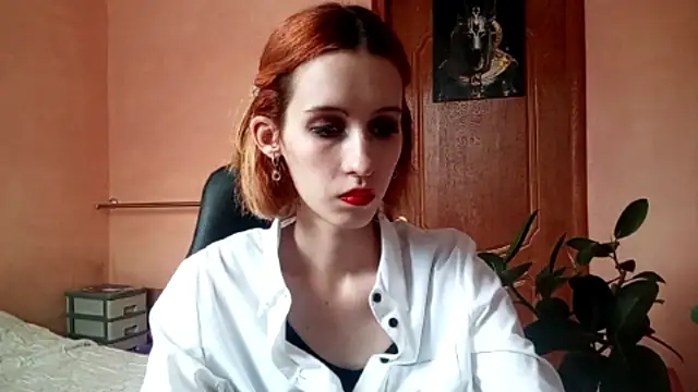 SirenFrost online show from 06.11.26