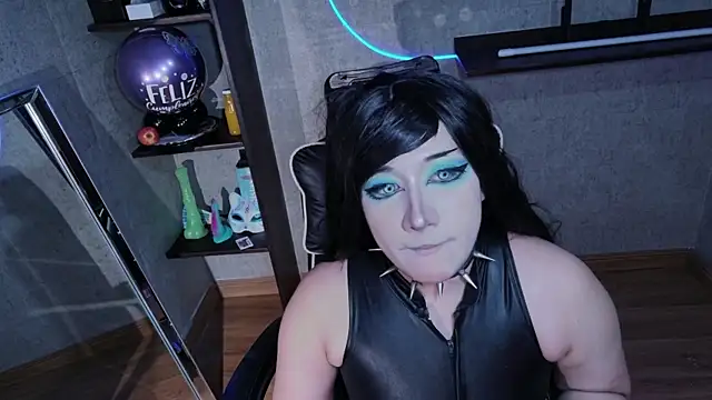 Snapshot of Carmillaa chatting on 05.16.26 Carmillaa online show from 05.16.26