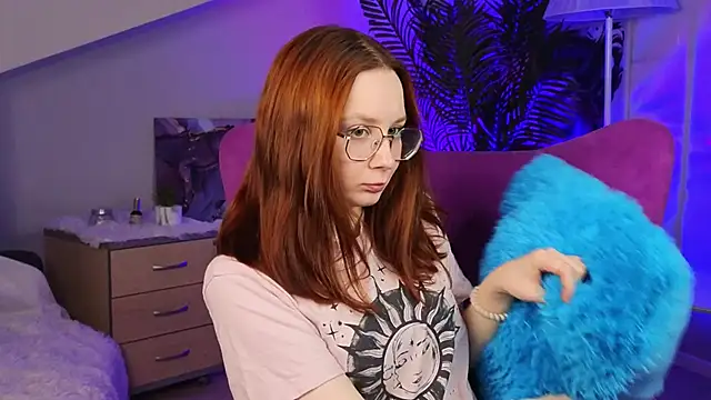 ShylaWelk online show from 03.24.26