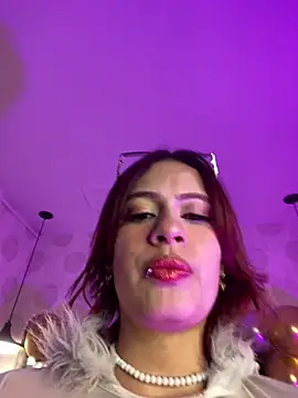 Snapshot of steffmontespink18 chatting on 05.12.26 steffmontespink18 online show from 05.12.26