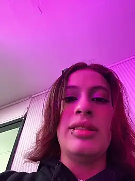 Snapshot of steffmontespink18 chatting on 06.30.26 steffmontespink18 online show from 06.30.26