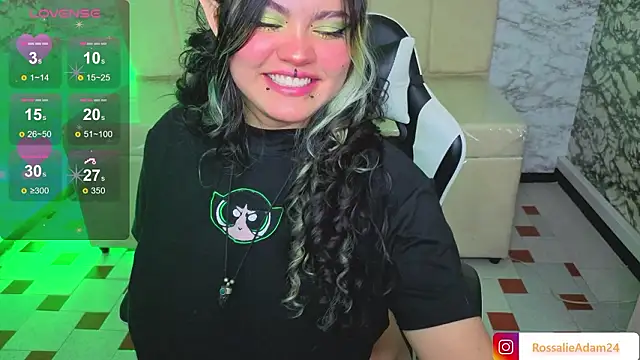 Rossalie Adams v online show from 03.24.26