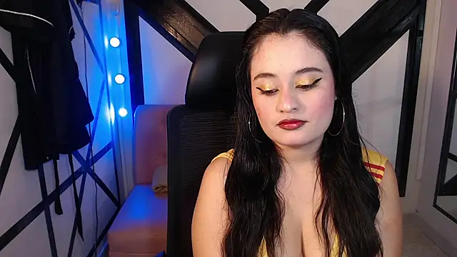 Snapshot of gabriela_tm1 chatting on 06.27.26 gabriela tm1 online show from 06.27.26