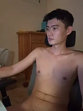 Snapshot of CalvinHY chatting on 06.19.26 CalvinHY online show from 06.19.26