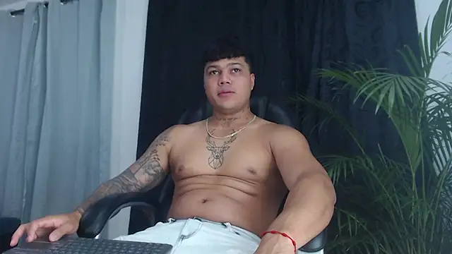 Snapshot of Pedro_x777 chatting on 04.04.26 Pedro x777 online show from 04.04.26