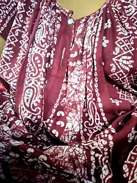 itz-priya online show from 04.06.26