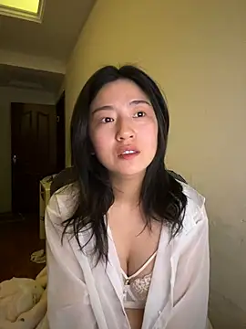 Snapshot of Olivia_PINK0322 chatting on 04.21.26 Olivia PINK0322 online show from 04.21.26