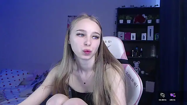 Snapshot of kitsune888 chatting on 05.20.26 kitsune888 online show from 05.20.26