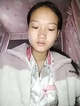 Snapshot of Jolinie chatting on 03.24.26 Jolinie online show from 03.24.26