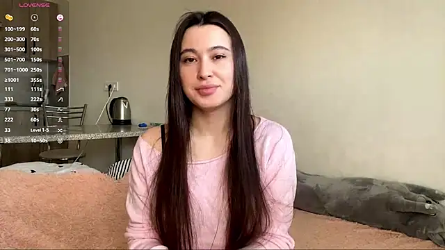 Snapshot of AureaMaggi chatting on 03.30.26 AureaMaggi online show from 03.30.26
