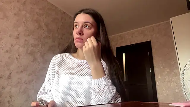 Snapshot of SO_Sofi chatting on 03.24.26 SO Sofi online show from 03.24.26