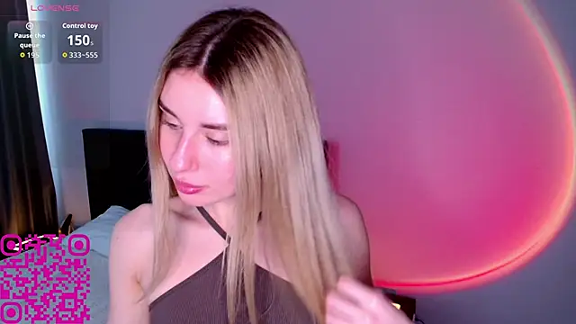 LulyDOLL online show from 04.26.26