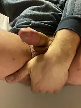 Snapshot of lukasfree chatting on 03.25.26 lukasfree online show from 03.25.26