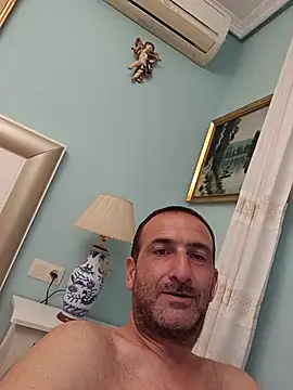 Snapshot of DanTrov79 chatting on 05.19.26 DanTrov79 online show from 05.19.26