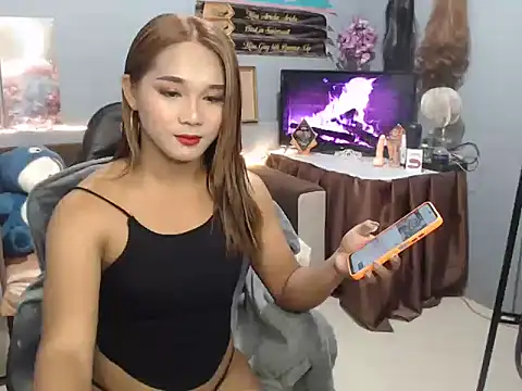Snapshot of fuckercumm chatting on 04.24.26 fuckercumm online show from 04.24.26