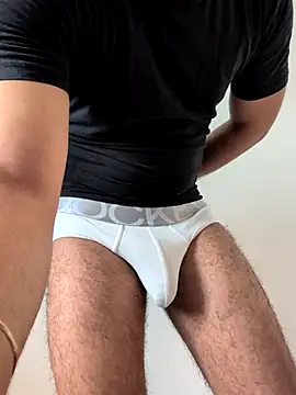 Snapshot of handsome-hunky chatting on 06.18.26 handsome-hunky online show from 06.18.26