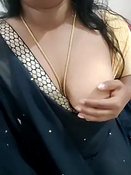 Snapshot of Ramya_456 chatting on 05.21.26 Ramya 456 online show from 05.21.26