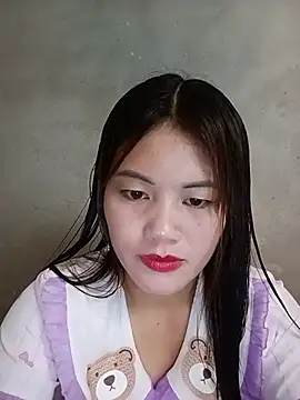 Snapshot of meg_06 chatting on 06.06.26 meg 06 online show from 06.06.26