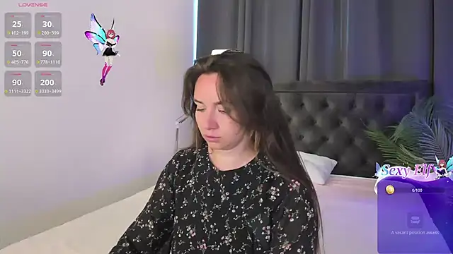 Domirelle online show from 06.05.26