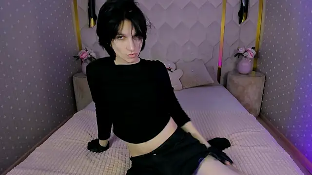 Snapshot of AdonBev chatting on 04.29.26 AdonBev online show from 04.29.26