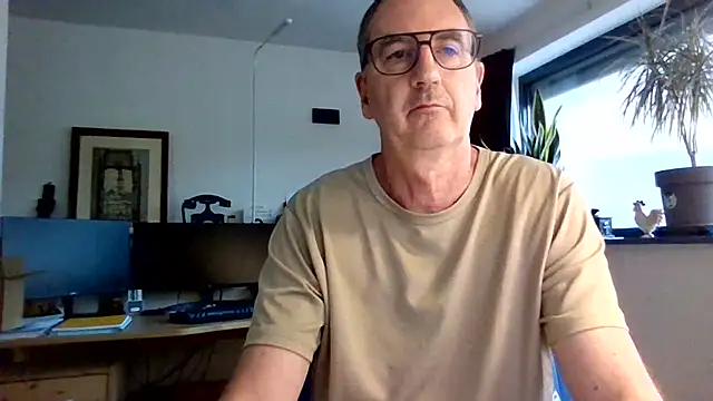 Snapshot of HotLucas66 chatting on 07.14.26 HotLucas66 online show from 07.14.26