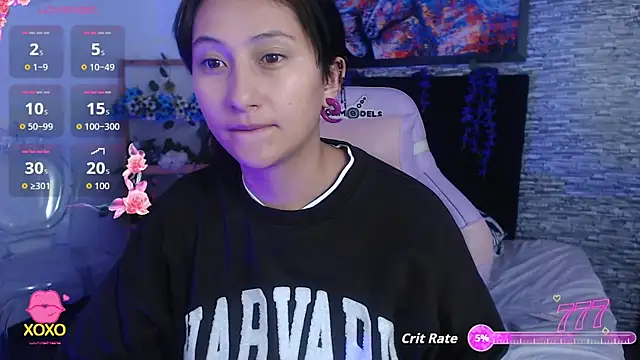 Snapshot of eyes_moonn chatting on 05.29.26 eyes moonn online show from 05.29.26