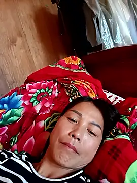 Snapshot of -Numin- chatting on 03.24.26 -Numin- online show from 03.24.26