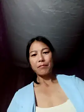 Snapshot of -Numin- chatting on 04.02.26 -Numin- online show from 04.02.26