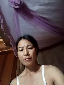 Snapshot of -Numin- chatting on 04.06.26 -Numin- online show from 04.06.26