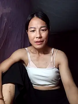 Snapshot of -Numin- chatting on 04.17.26 -Numin- online show from 04.17.26