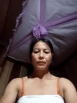Snapshot of -Numin- chatting on 05.29.26 -Numin- online show from 05.29.26