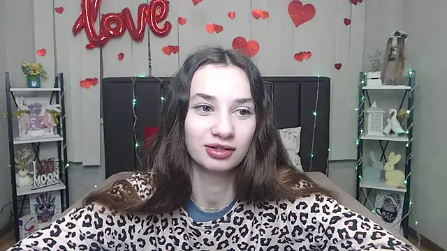 Snapshot of Je55icaBreeze chatting on 04.15.26 Je55icaBreeze online show from 04.15.26
