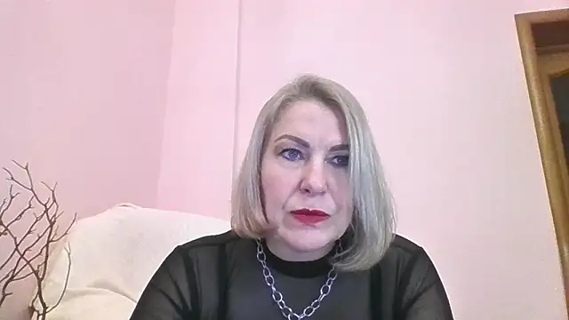 Snapshot of Ledi_Tii chatting on 03.30.26 Ledi Tii online show from 03.30.26