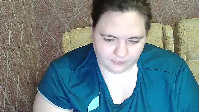 Snapshot of ElviraOreilllyX chatting on 04.30.26 ElviraOreilllyX online show from 04.30.26