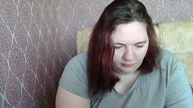 Snapshot of ElviraOreilllyX chatting on 05.11.26 ElviraOreilllyX online show from 05.11.26