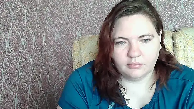 Snapshot of ElviraOreilllyX chatting on 05.13.26 ElviraOreilllyX online show from 05.13.26