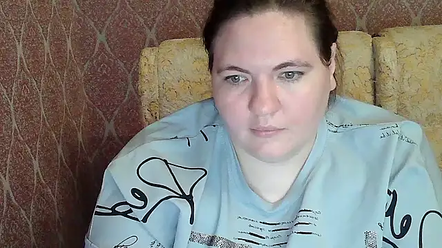 Snapshot of ElviraOreilllyX chatting on 05.15.26 ElviraOreilllyX online show from 05.15.26