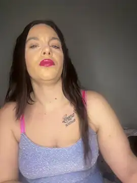 Snapshot of Melanie-beaute chatting on 03.31.26 Melanie-beaute online show from 03.31.26